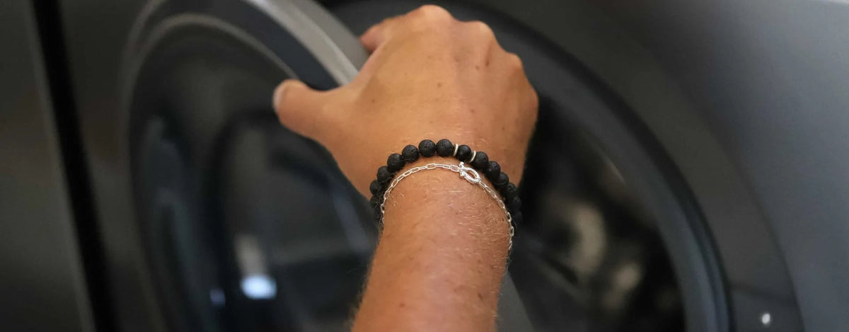 Pourquoi choisir un bracelet pierre de lave homme ?