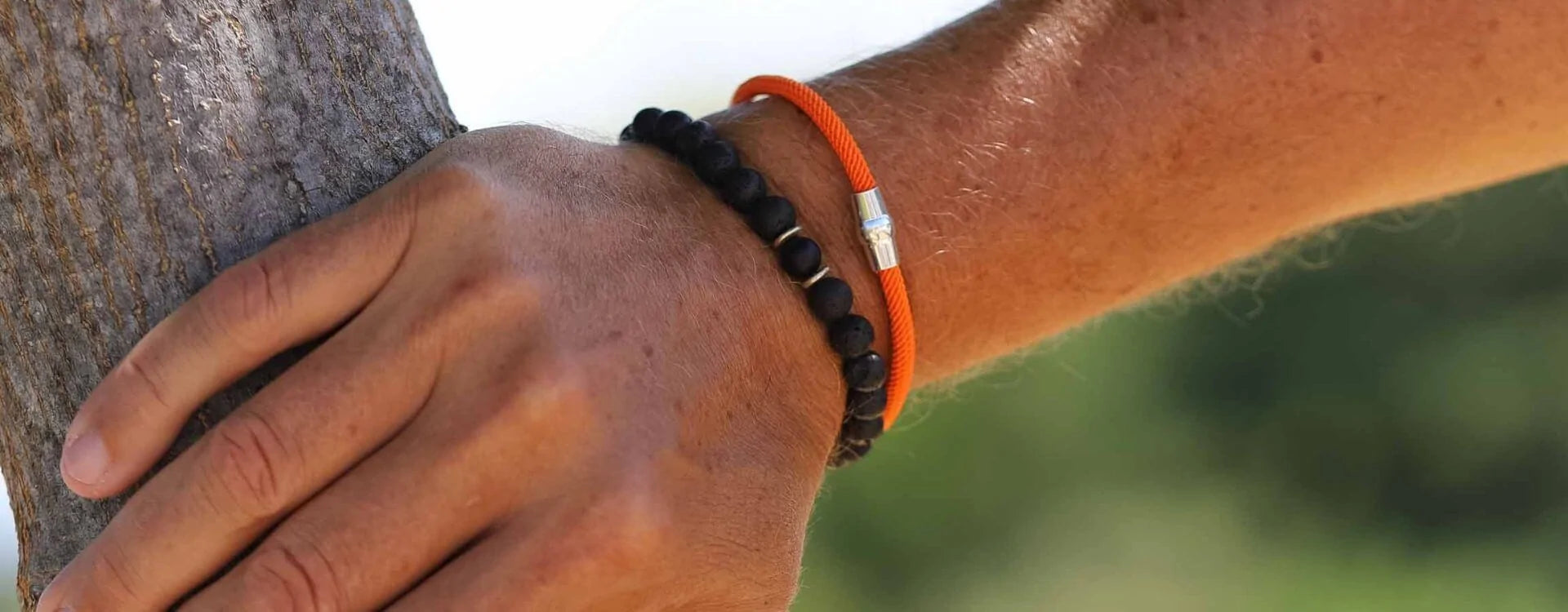 Optez pour un bracelet homme, vous allez adorez !