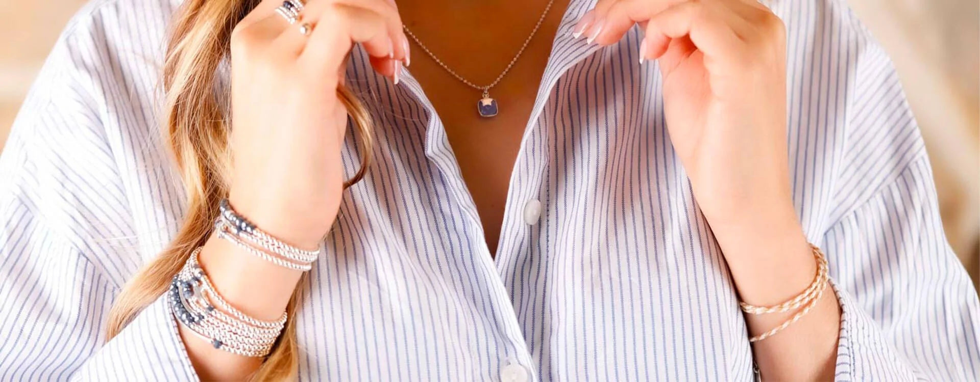 Comment porter des bracelets argent pour sublimer votre style : conseils de mode