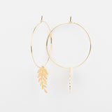 Boucles d'oreilles - Créoles - Nacre & Breloque - Plaqué or -CHLOÉ
