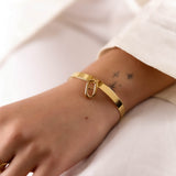 Bracelet - Jonc - Breloque - Plaqué or - CHLOÉ