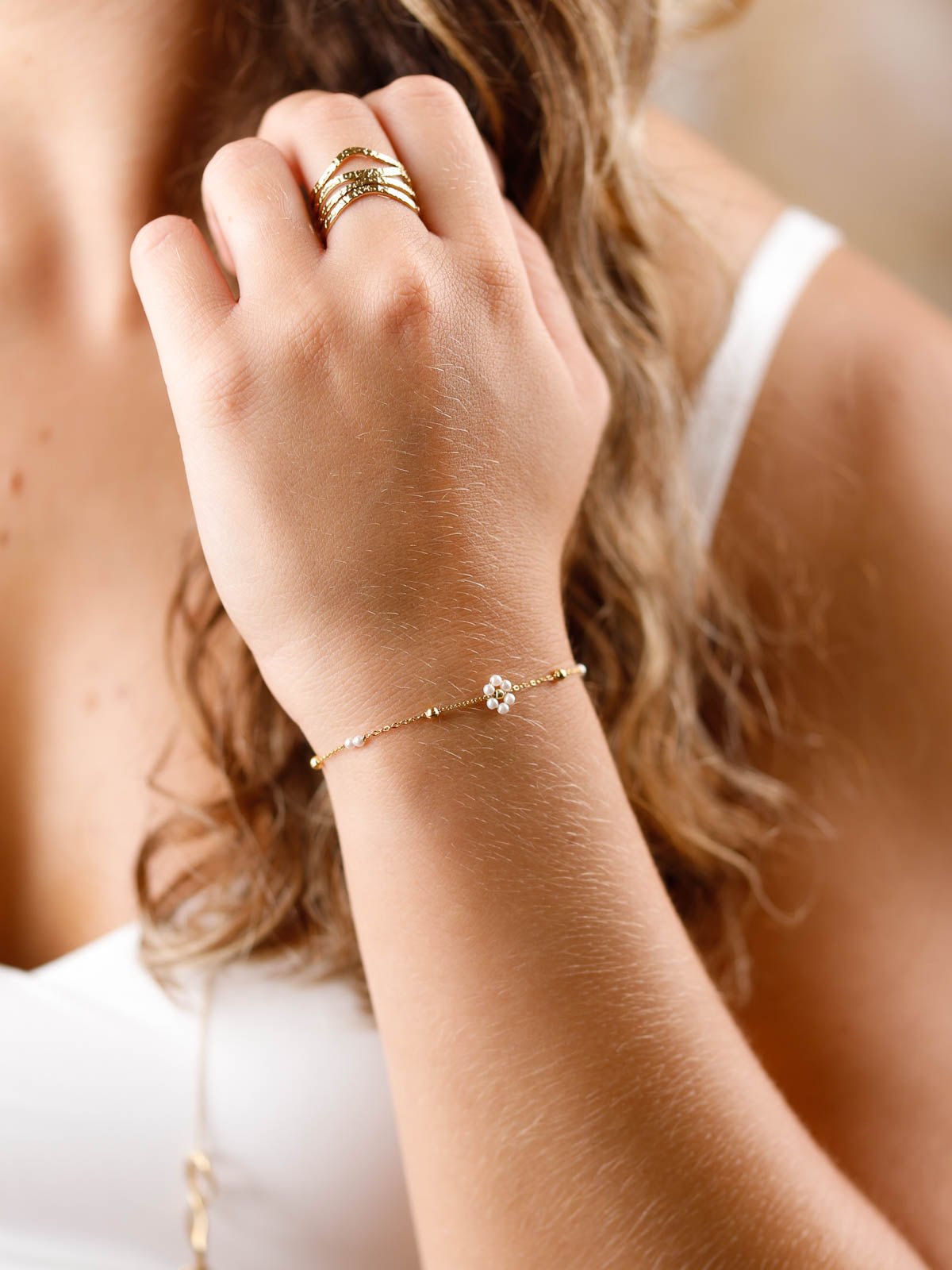 bracelet en acier inoxydable avec fleur pour femme 