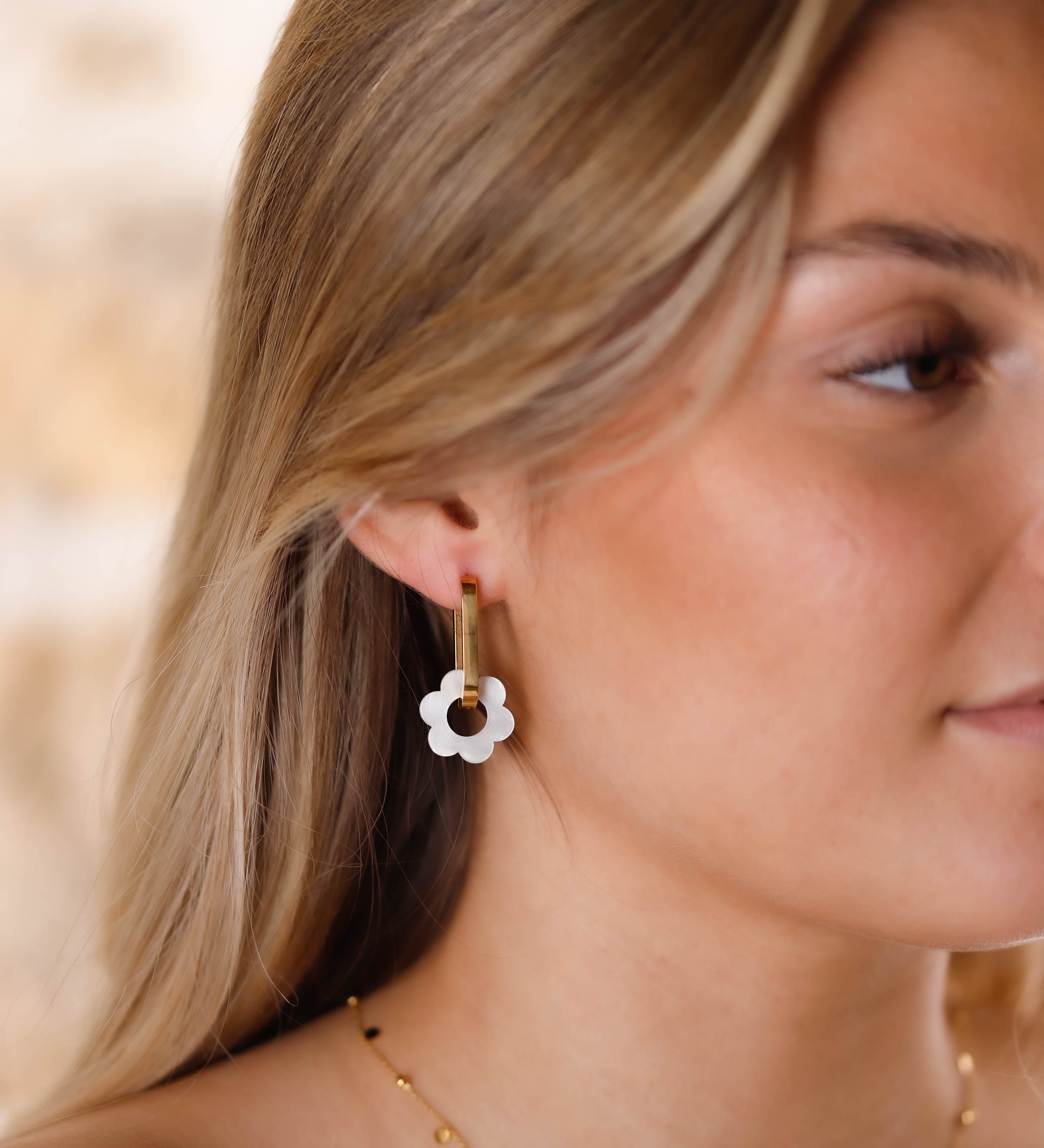 boucles d'oreilles fleurs. en acier inoxydable pour femme 