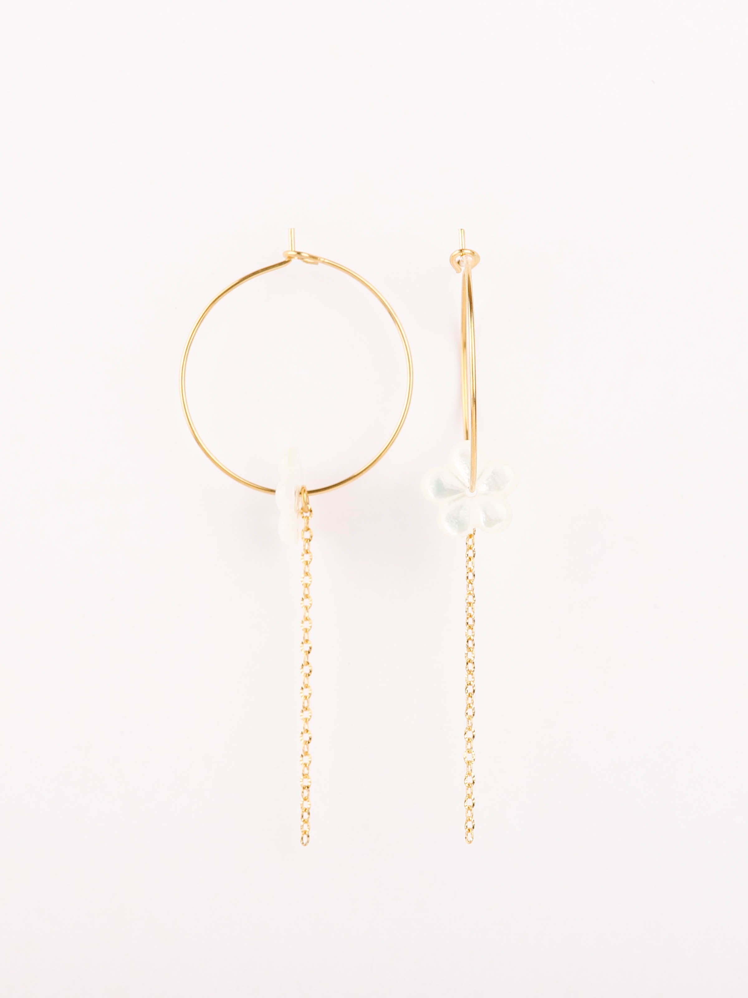 boucles d'oreilles créoles en acier inoxydable et nacre avec chaîne pour femme