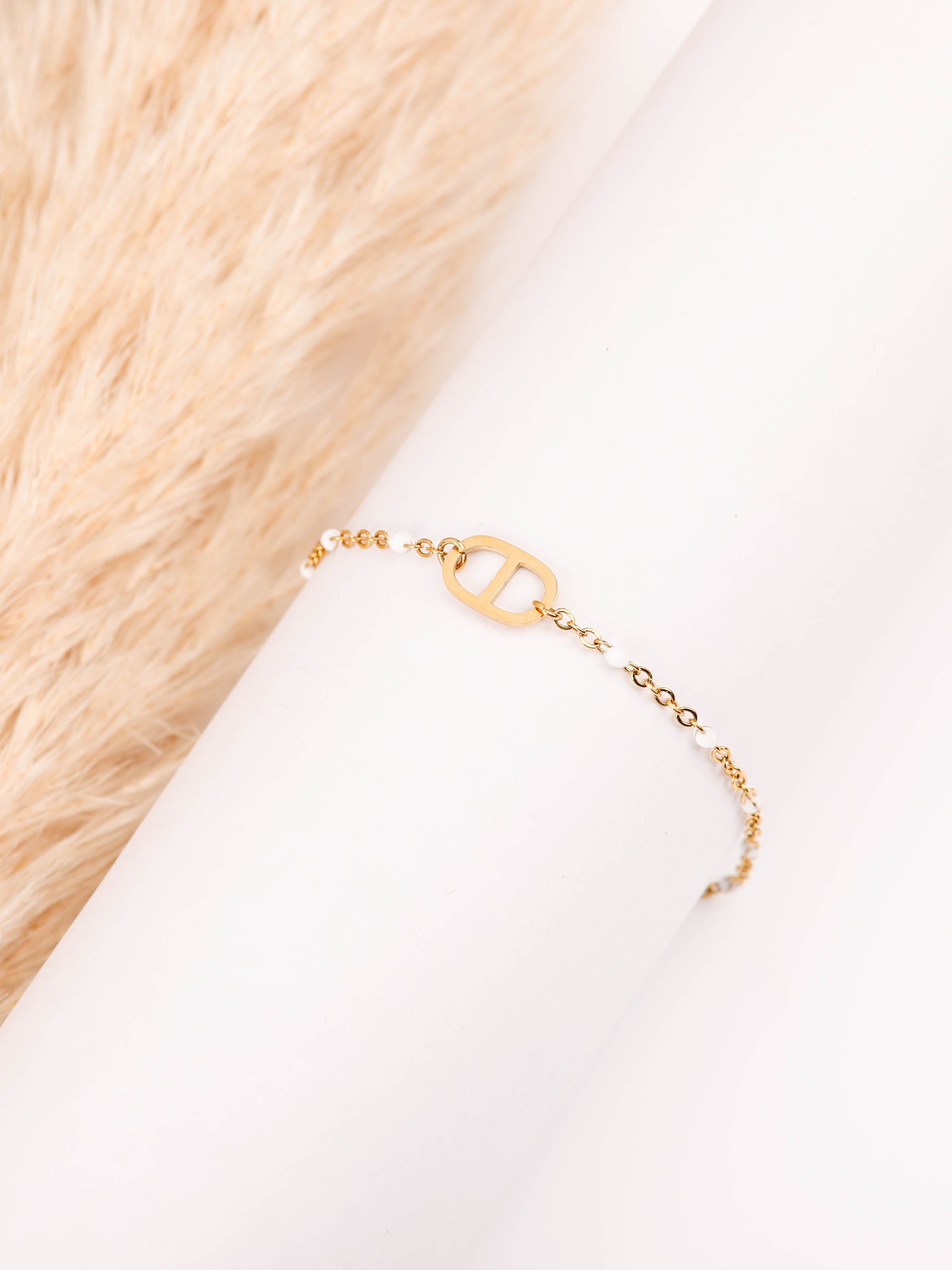 bracelet maille en acier inoxydable et résine pour femme 