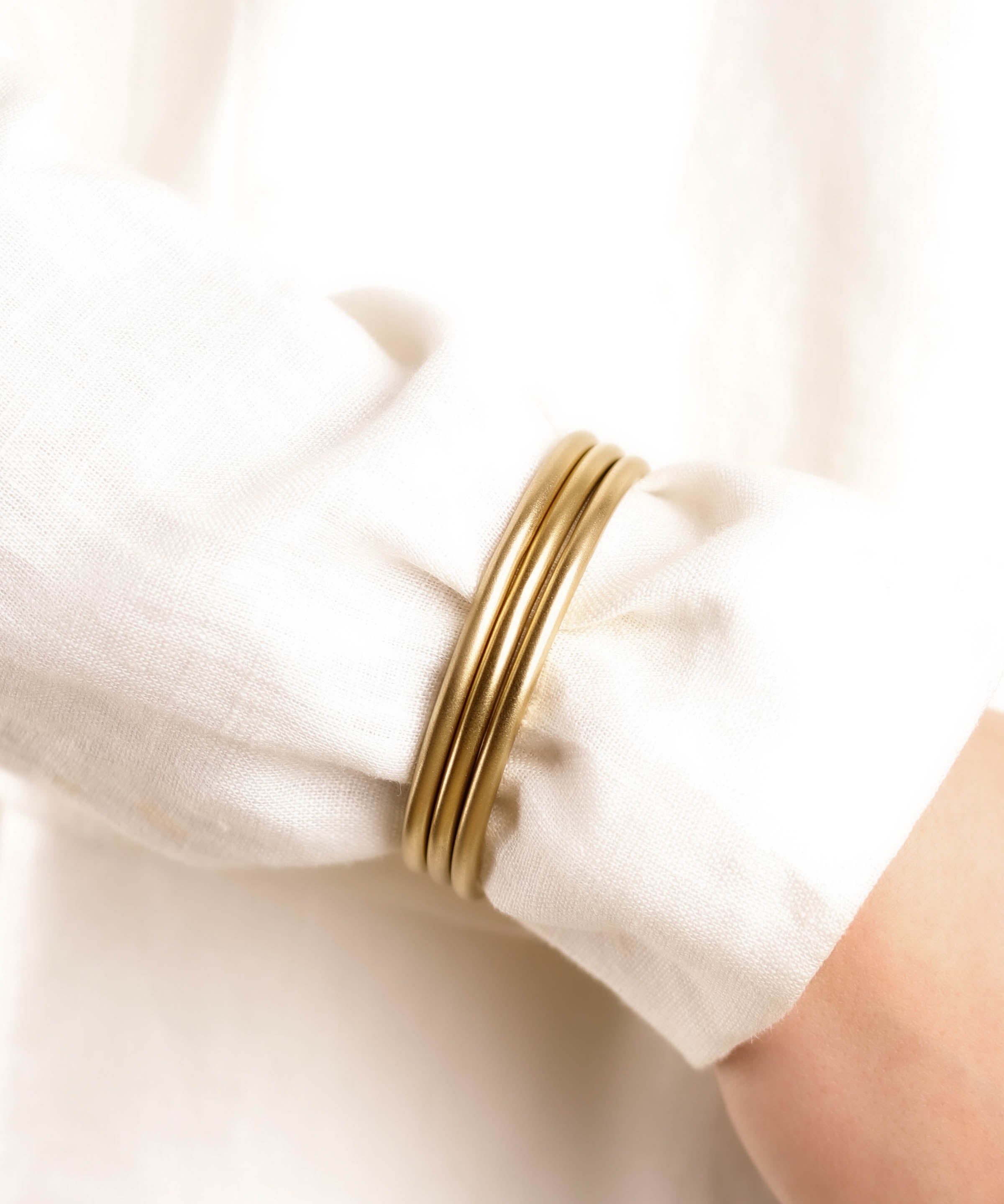 bracelet jonc en acier inoxydable pour femme 