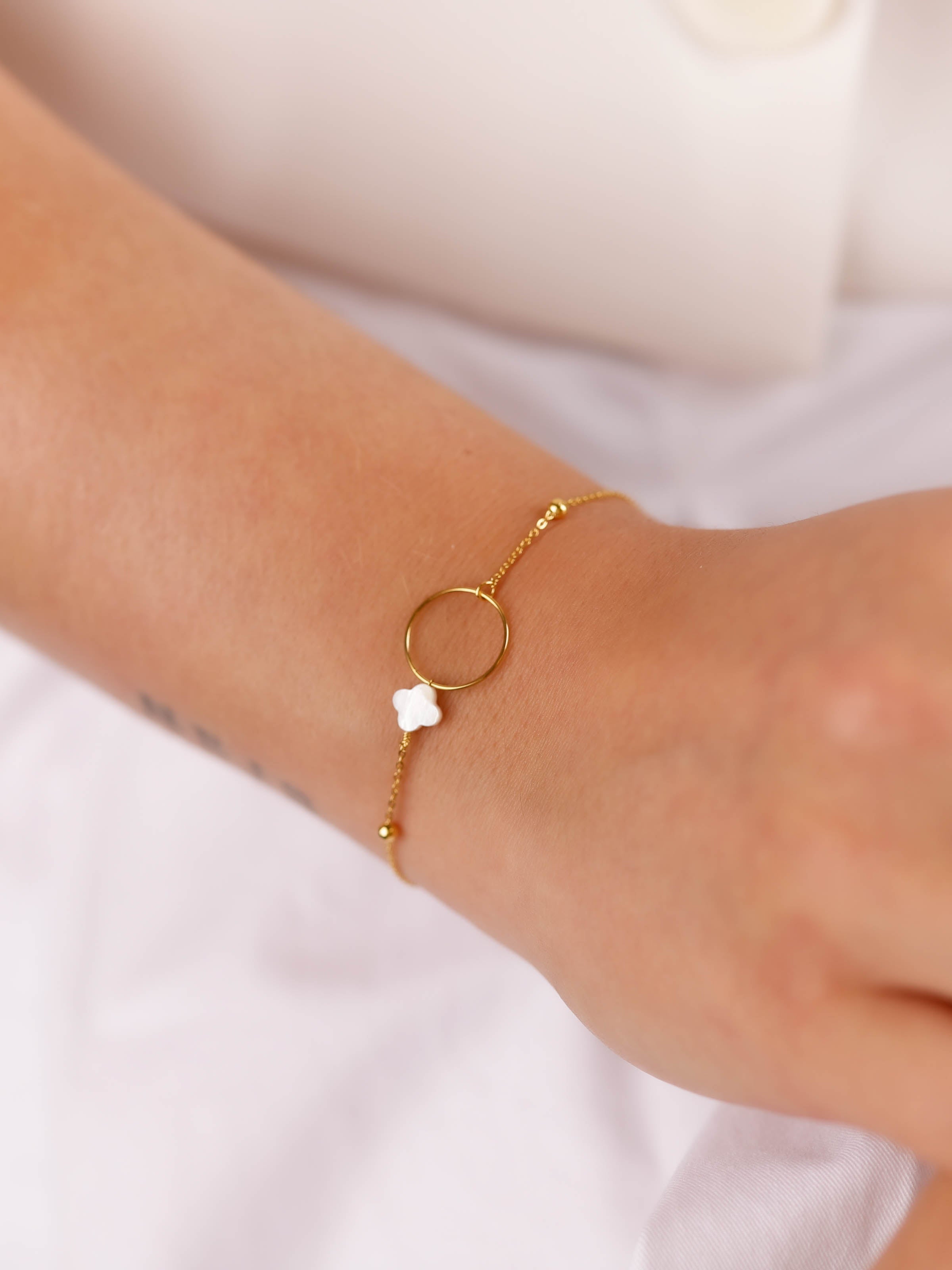 bracelet en acier inoxydable et nacre pour femme
