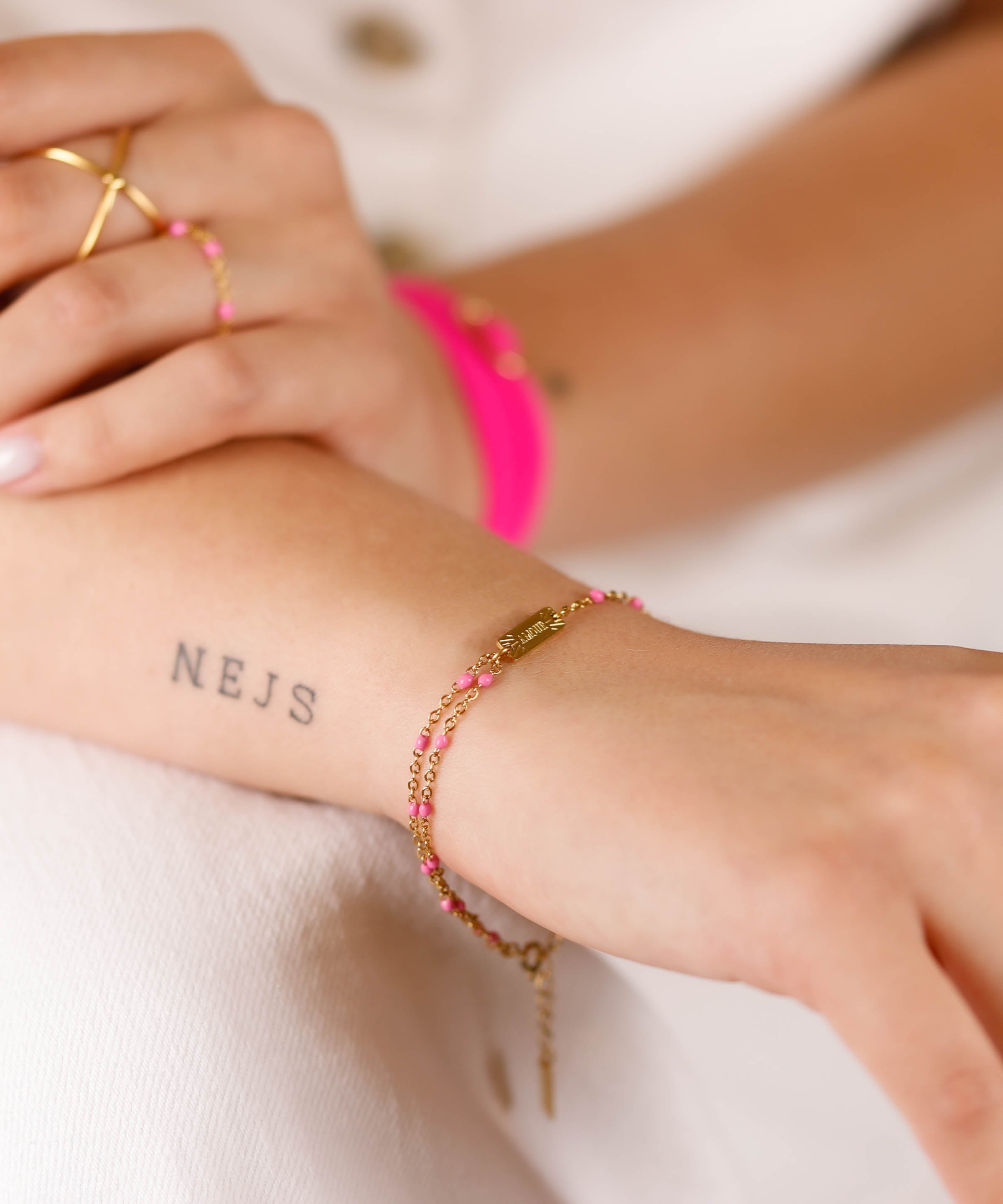bracelet en acier inoxydable et résine pour femme 