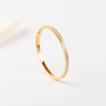 bracelet jonc en acier inoxydable et résine pour femme 