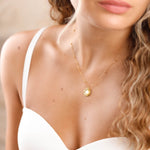 collier en acier inoxydable et nacre pour femme 