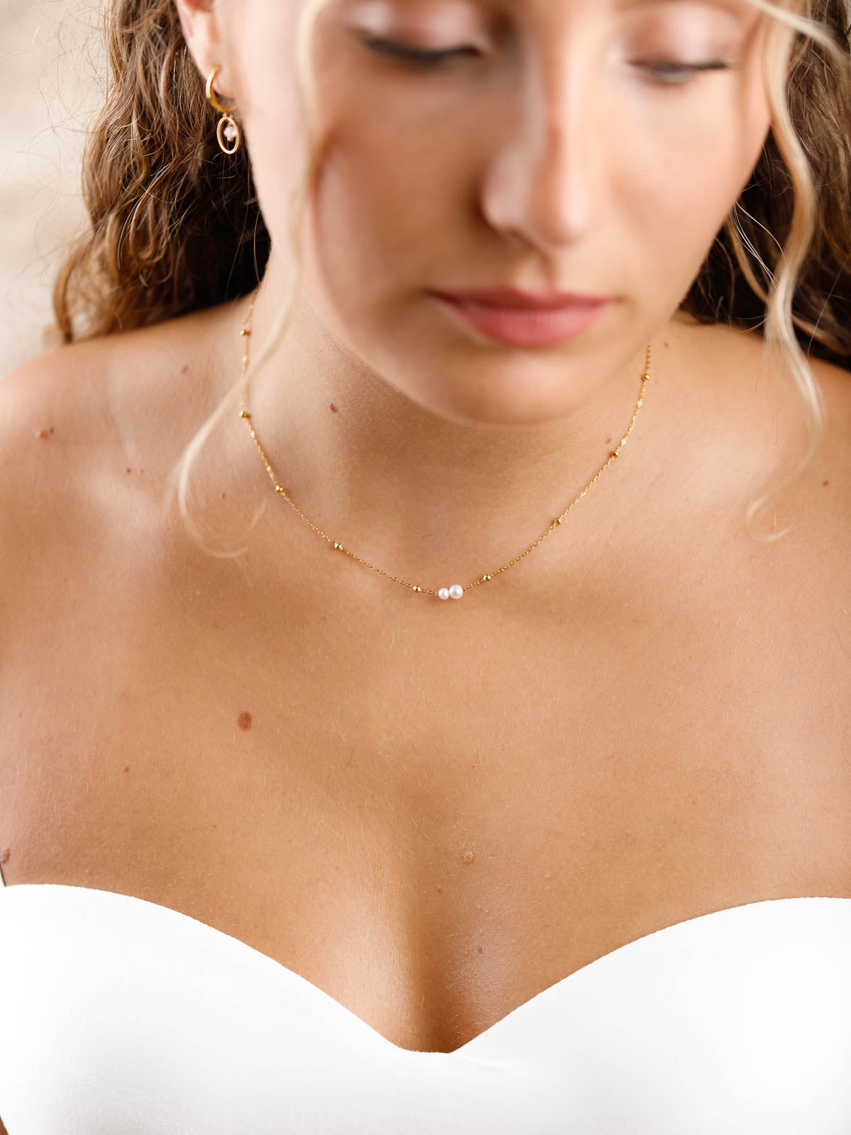 collier en acier inoxydable et perle d'eau douce pour femme 