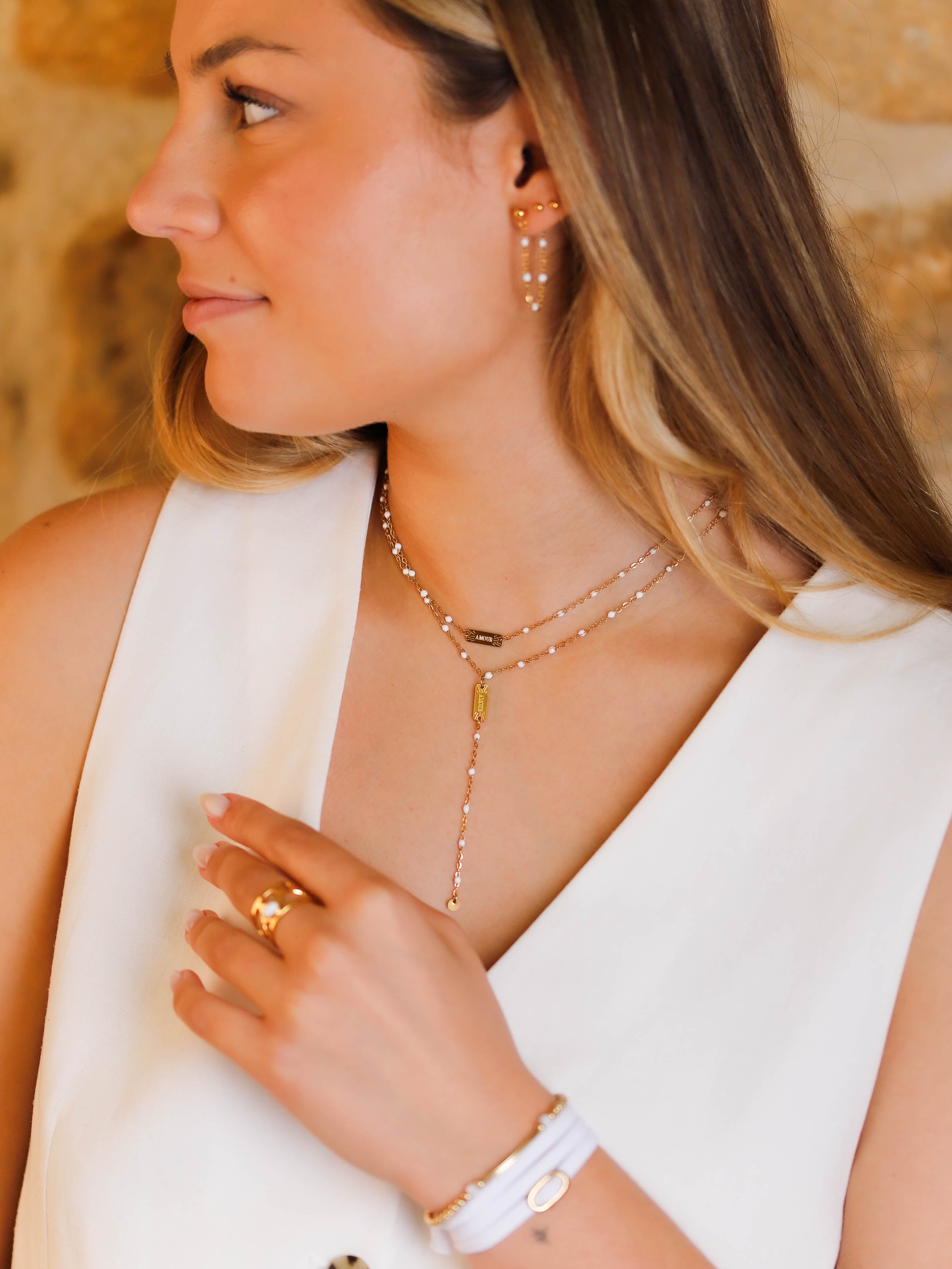 collier en acier inoxydable et résine pour femme 