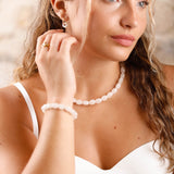 collier en pierre blanche pour femme 
