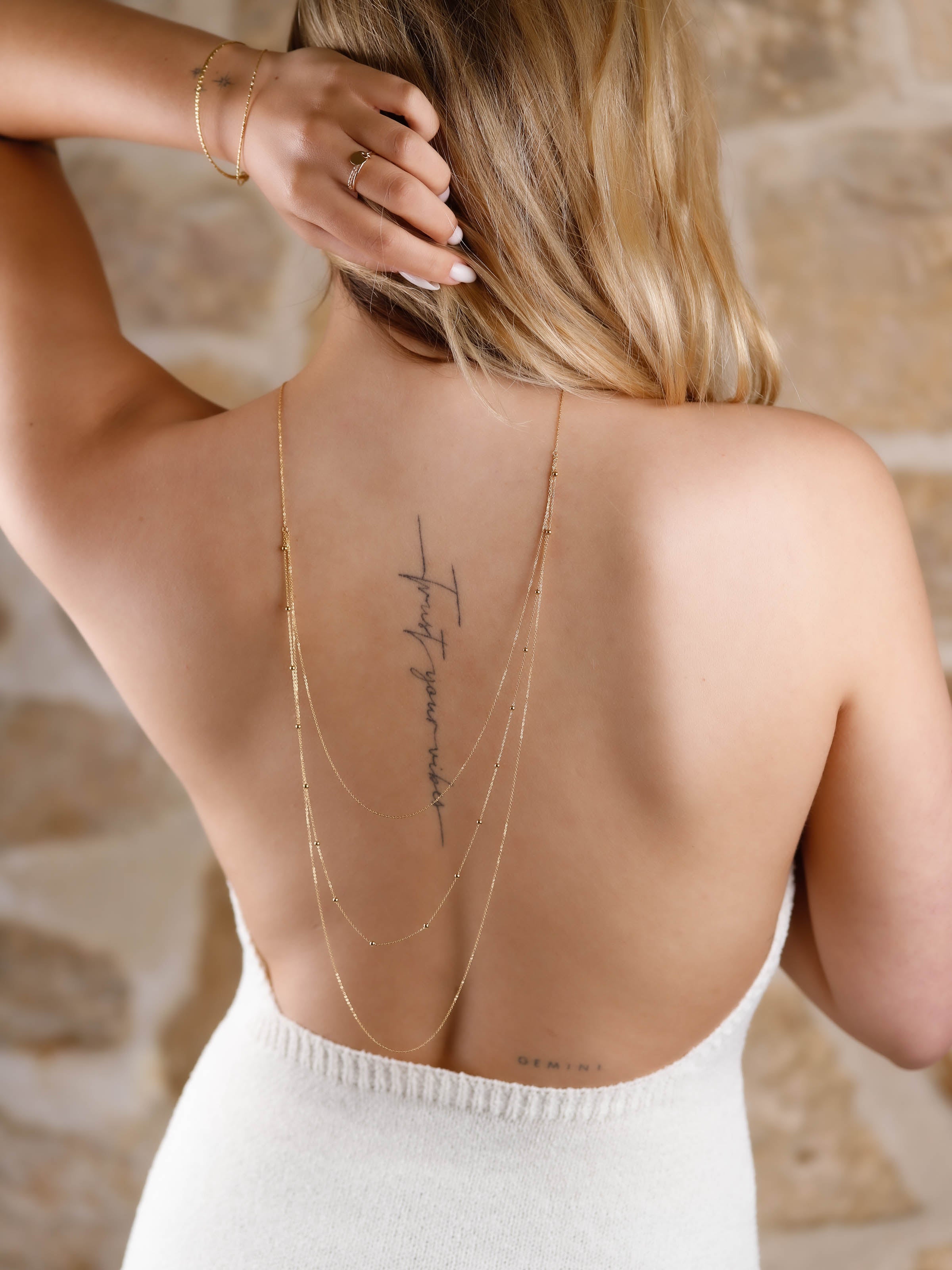 collier sautoir de dos en acier inoxydable pour femme 