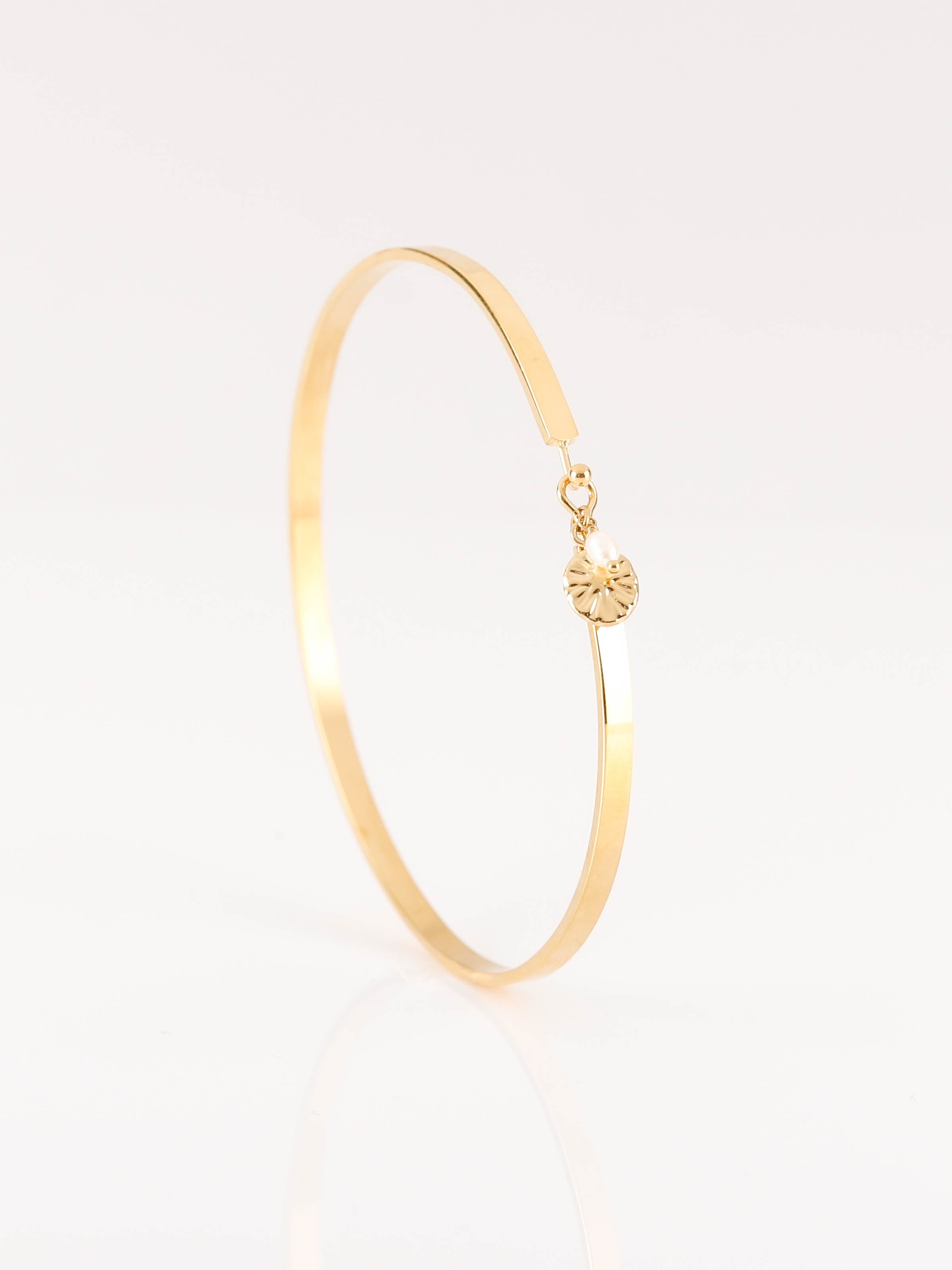 bracelet jonc en acier inoxydable et nacre pour femme 